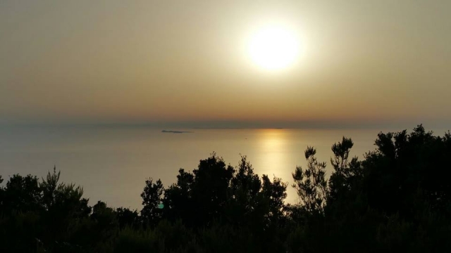  A beautiful sunset 